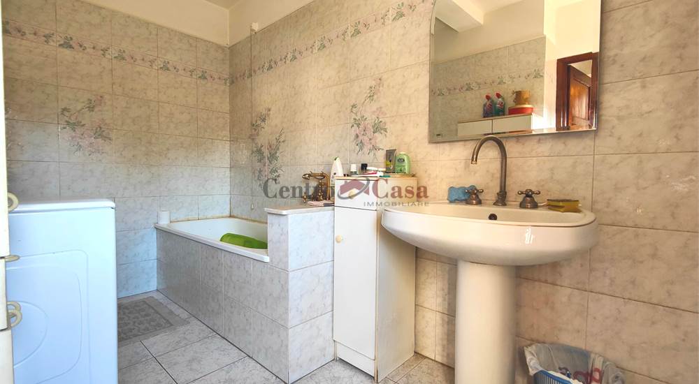 Bagno piano primo