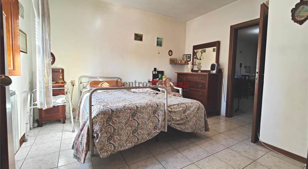 Camera di passo piano primo