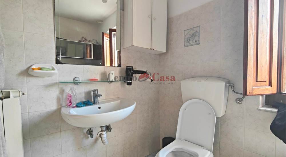 Bagno piano primo
