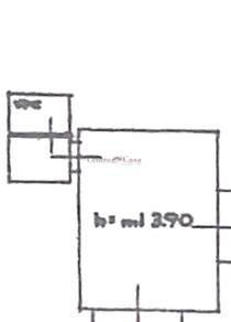 Commercial Premises / Showrooms for rent in Lucca