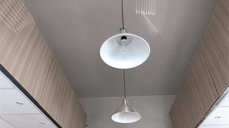 Commercial Premises / Showrooms for rent in Lucca