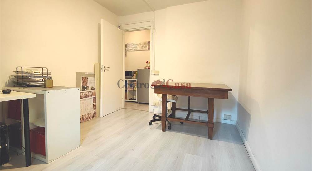 Stanza 10 mq. uso esclusivo