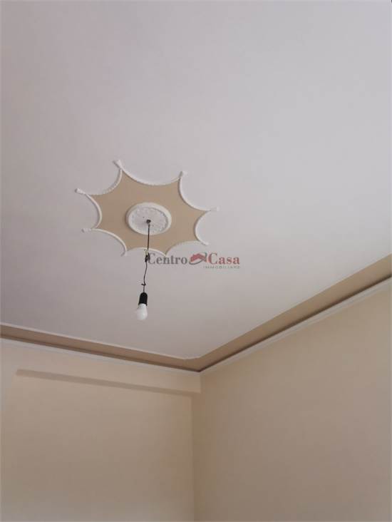 particolare soffitto salone