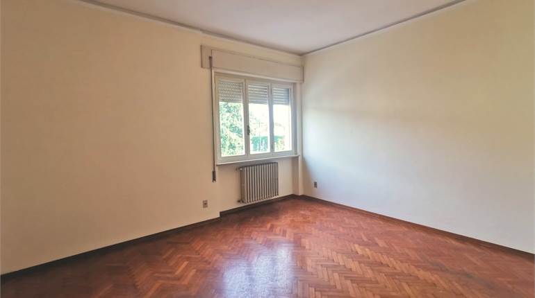 Appartamento con 3 camere,ascensore e garage!