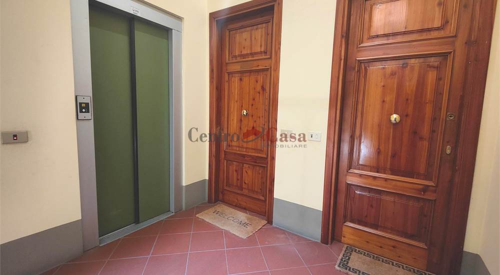 Pianerottolo piano primo