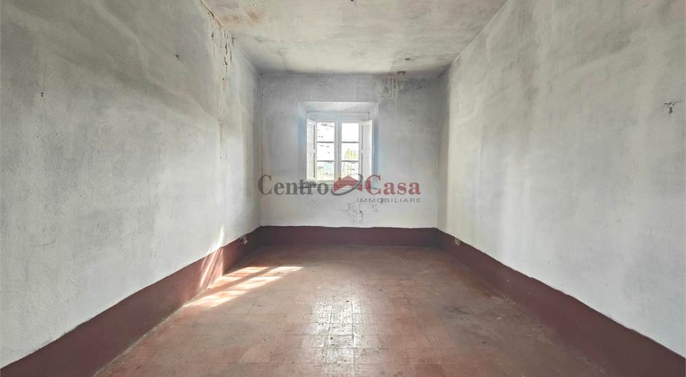 Camera 2 piano secondo