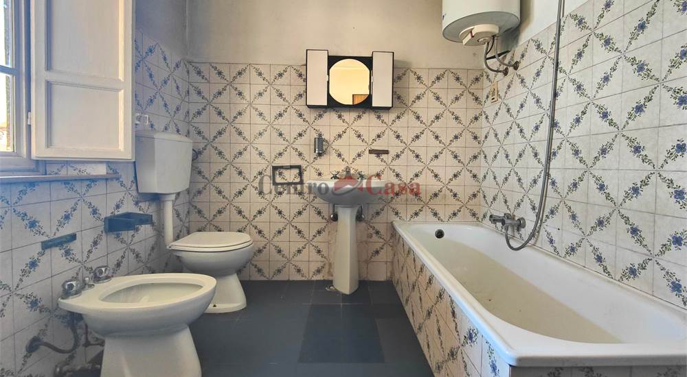 Bagno piano primo